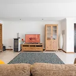 Ferienhaus Guestready - Oasis In *